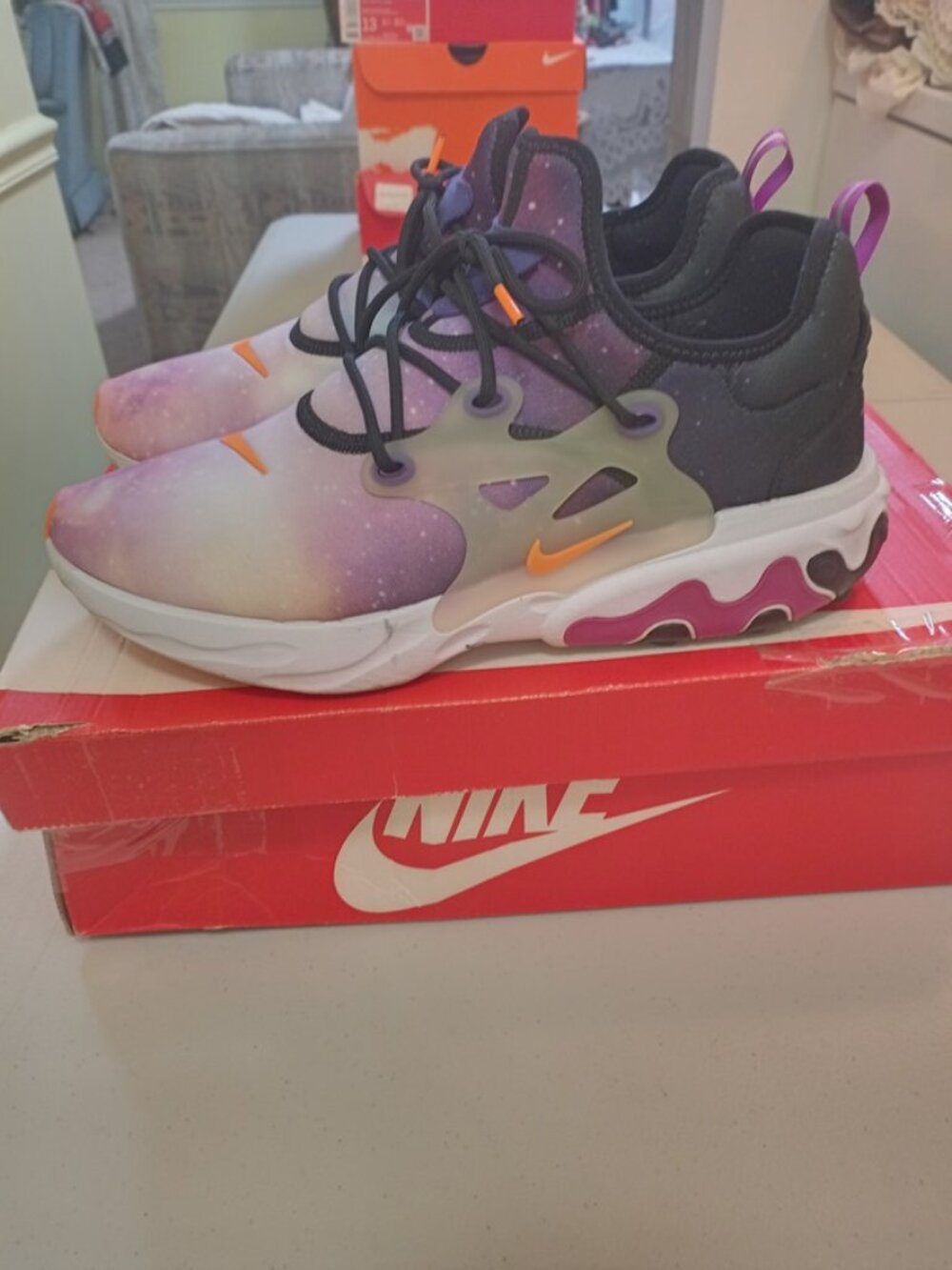 size 10.5 Nike React Presto Premium Galaxy OG Box EUC CN7664 002
